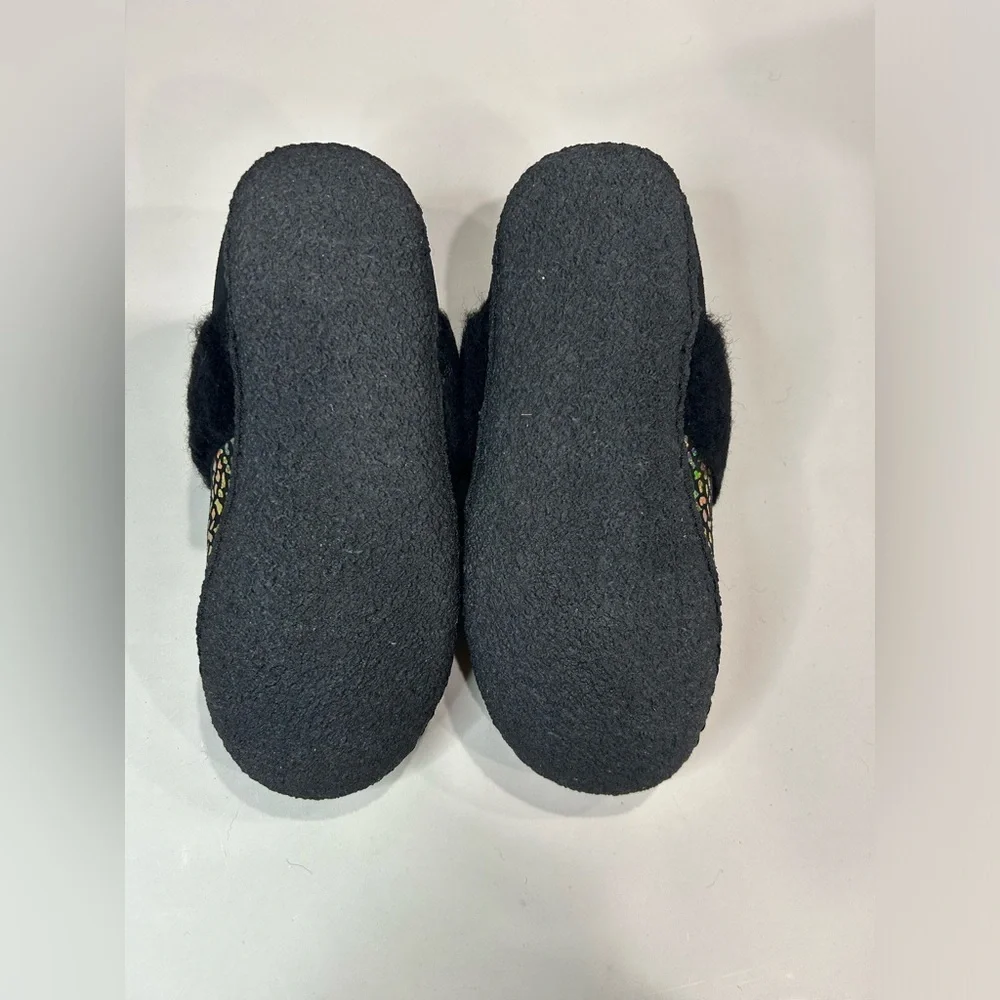 Sorel Boys Girls 3C Nakiska Slide II Slippers - Suede Black Pattern NWT